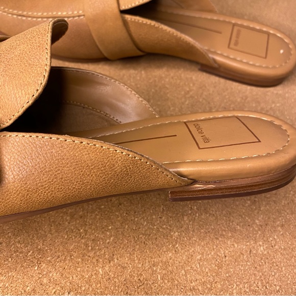 Dolce Vita Santel Taupe Leather Flats Size 7 - Picture 12 of 13